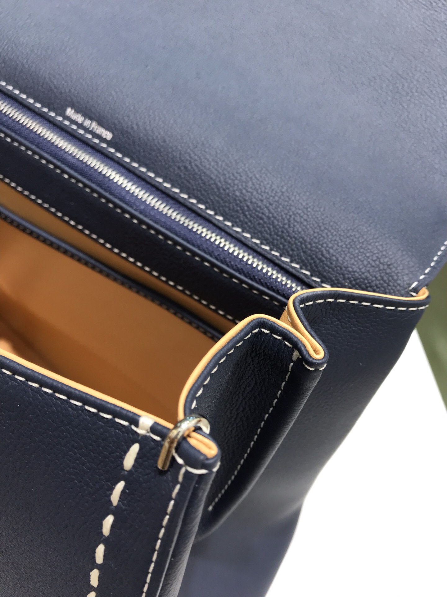 델보 브리앙 토고 박스백 미듐